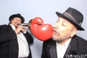 https://www.thejazztherapists.org Mike Rinta & The Swing Therapists
